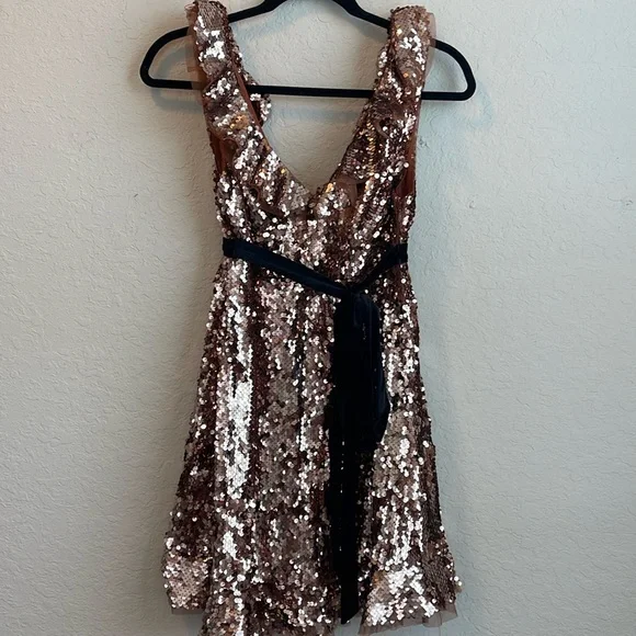 NWT Free People Tribeca Sequin Ruffle Brown Dress Velvet Bow Size 0 - Picture 3 of 11